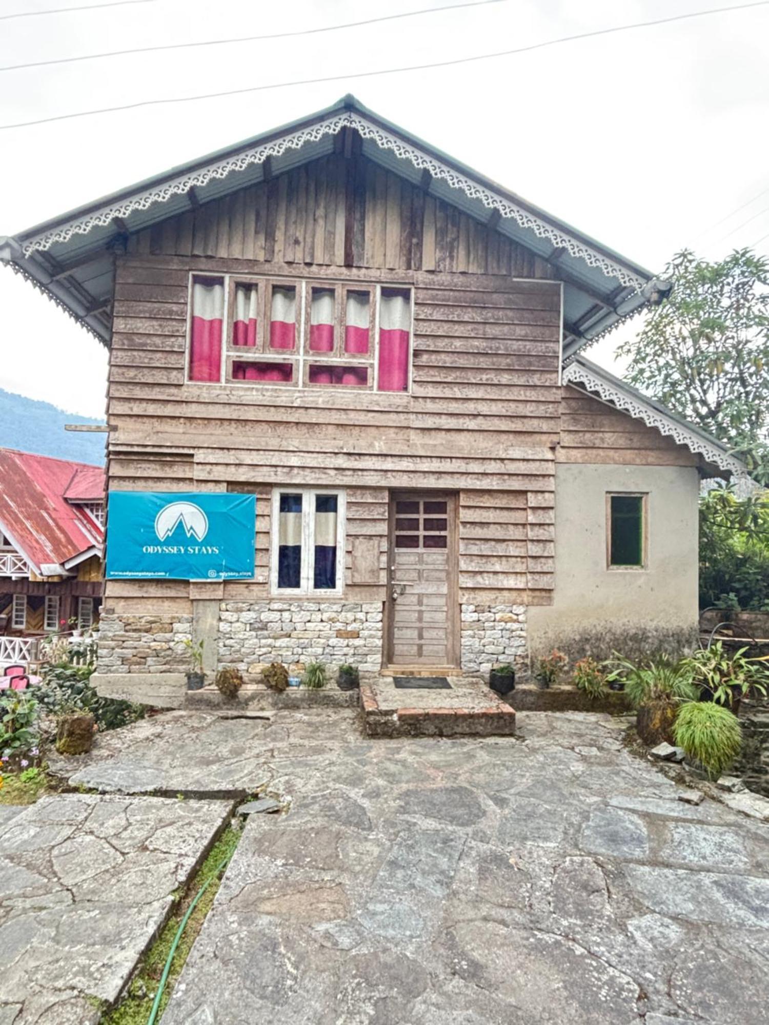 佩林Odyssey'S Darap Eco Retreat公寓 外观 照片